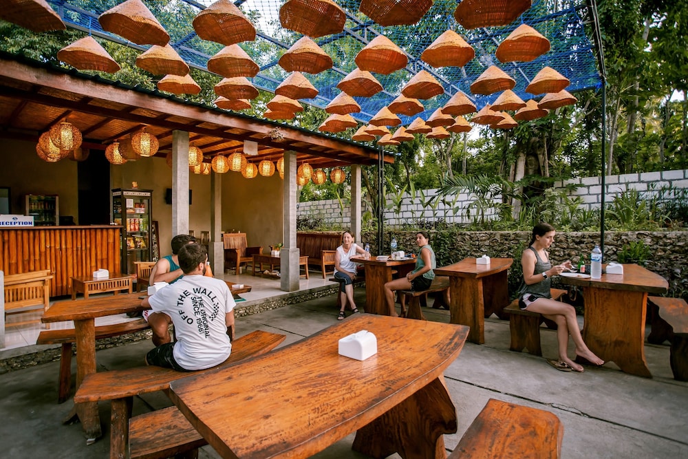 nuansa penida hostel