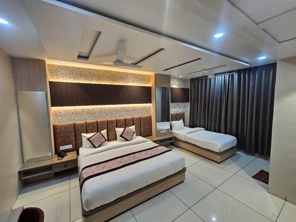 hotel varanasi heritage