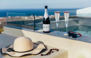 Edem Luxury Hotel Santorini Finikia,Oia>>Finikia,5 star