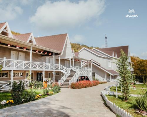 macara village resort