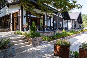 macara village resort