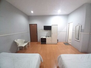 patradissa stasiun bandung hotel