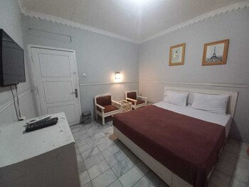 patradissa stasiun bandung hotel