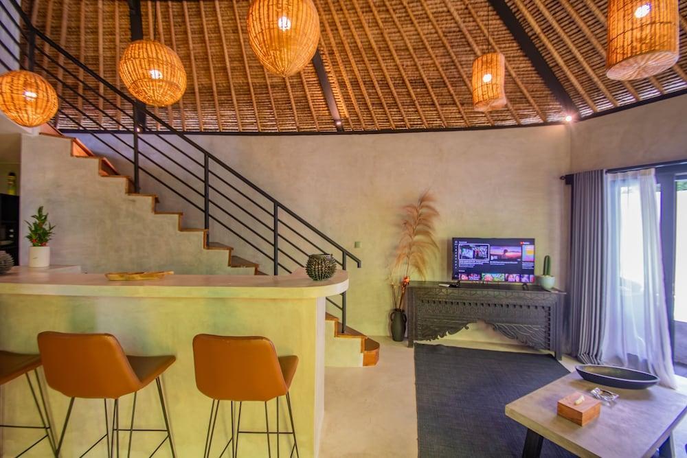 sub villas bali