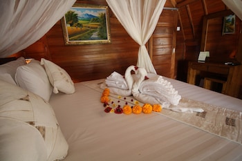 sunset hill penida resort