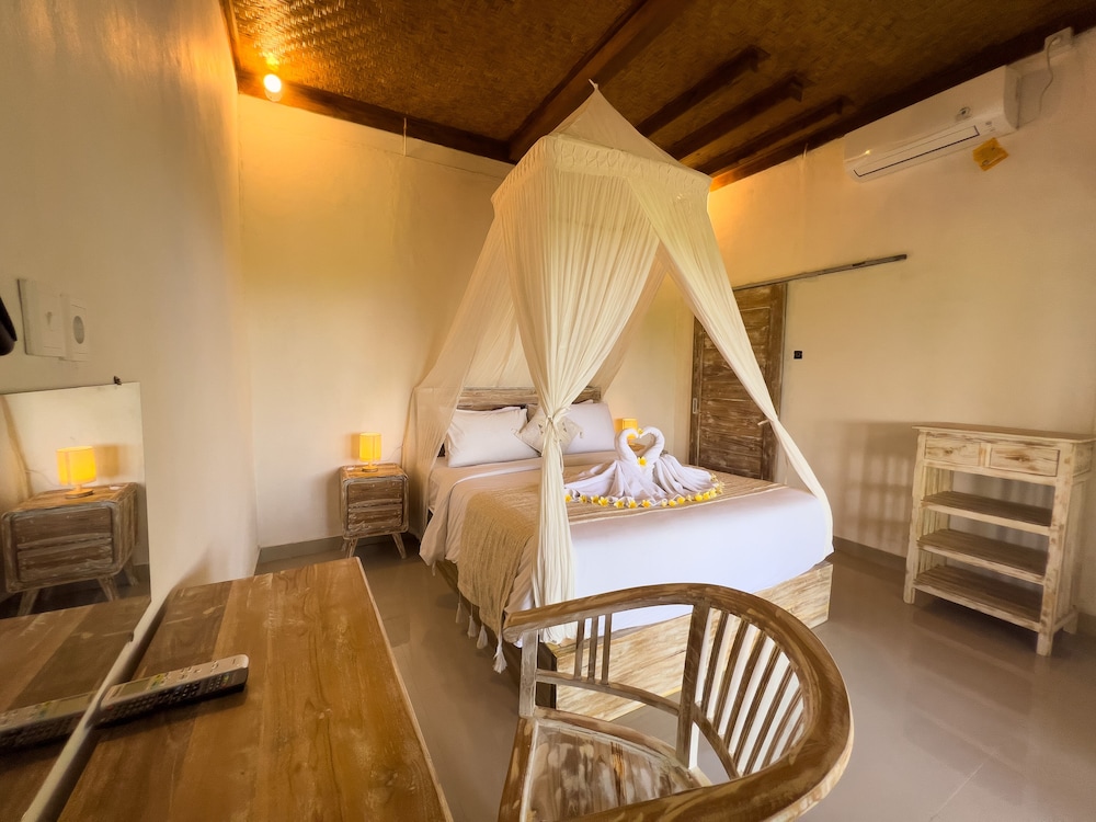 sunset hill penida resort