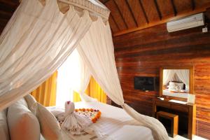 sunset hill penida resort