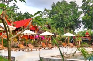 sunset hill penida resort