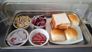 Hotel Voxton,Hotel Voxton, Ramdev Park Rd, Shivar Garden, Mira Road, Thane,3 star