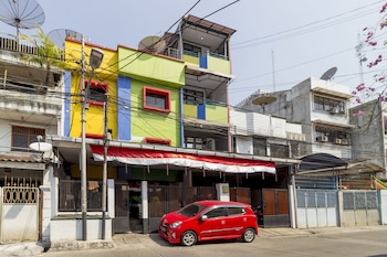 reddoorz near gajah mada plaza 2