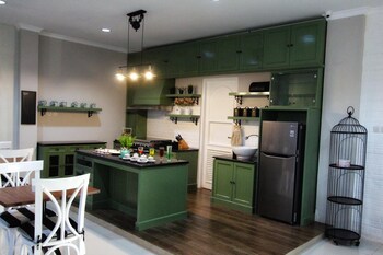 omah madam bed and breakfast