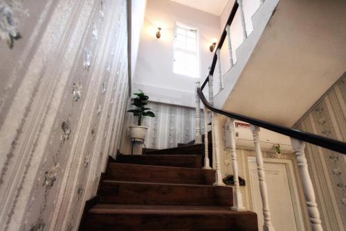 omah madam bed and breakfast