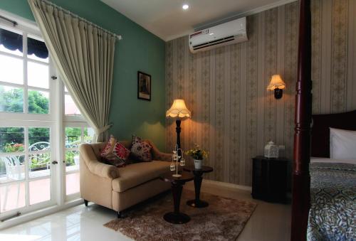 omah madam bed and breakfast