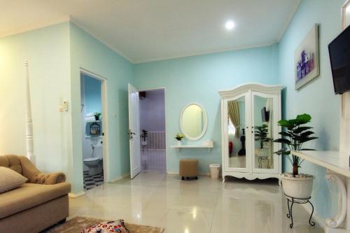 omah madam bed and breakfast