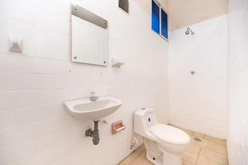 hotel ayenda skall 1319