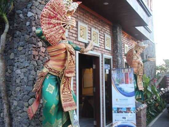 the garuda hotel and restaurant