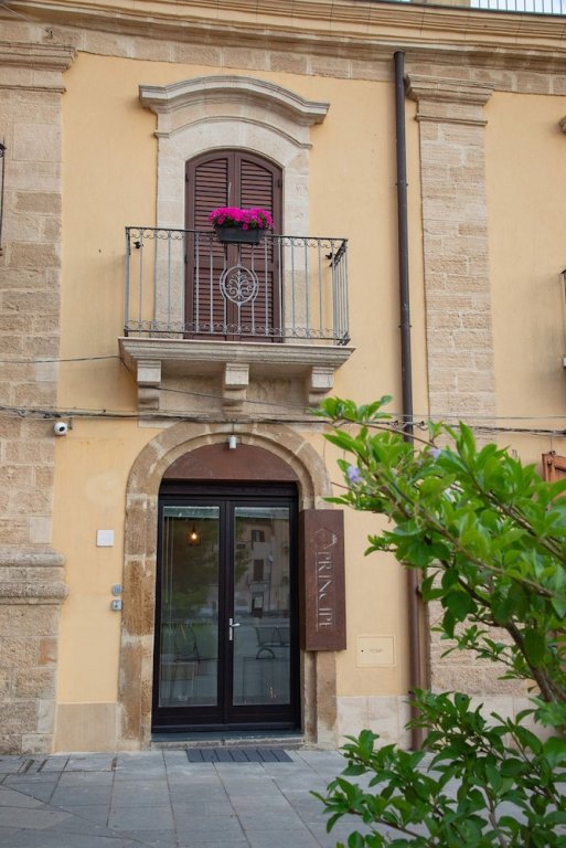 B&B Principe,Near Carlo Maria Carafa Square,3 star