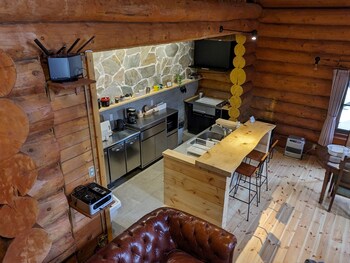 bandb and holiday house step house