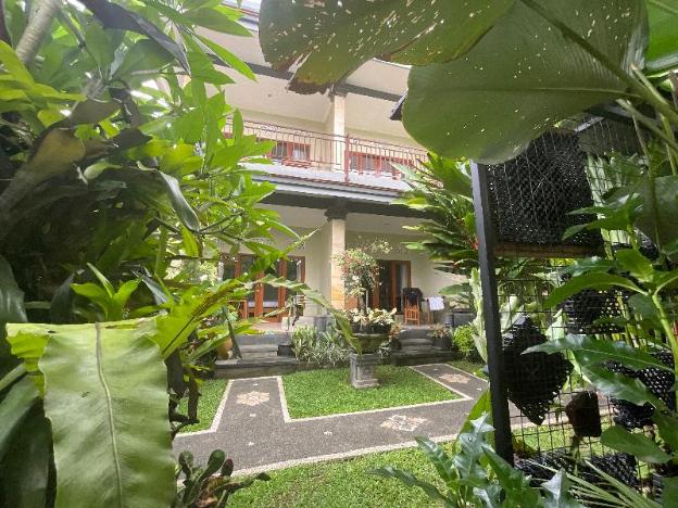 suryadina guest house