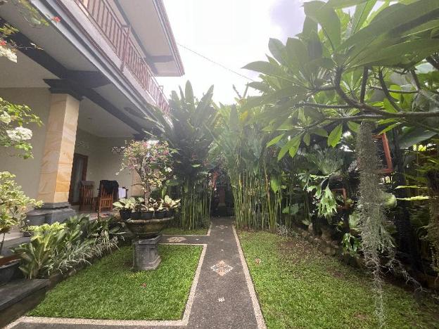 suryadina guest house