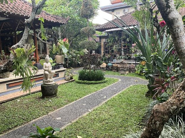 suryadina guest house