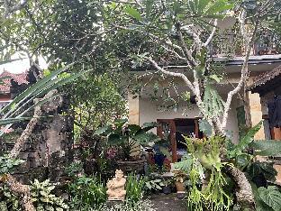 suryadina guest house