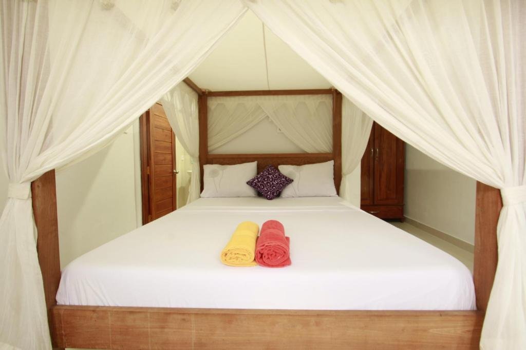 suryadina guest house