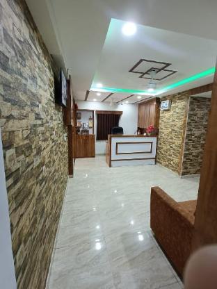 Hotel Bhagya,Near Tapovan Circle,3 star