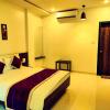 hotel neem tree
