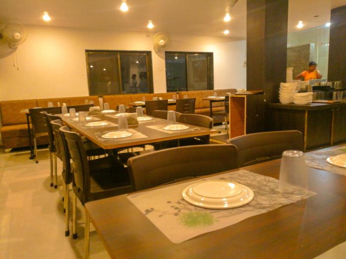 hotel neem tree