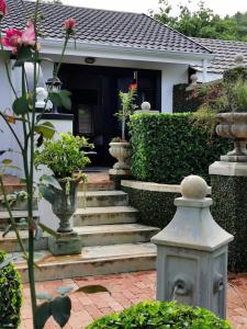 at 98 on lynburn guest house