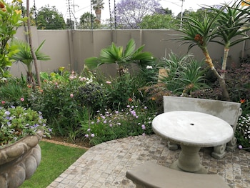 at 98 on lynburn guest house