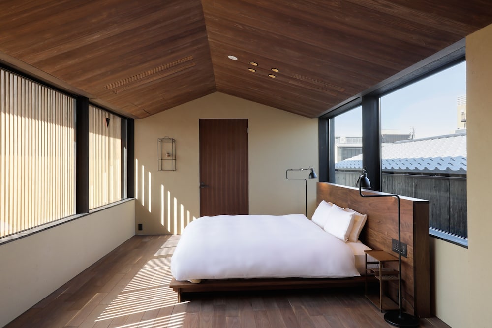 luxury hotel sowaka