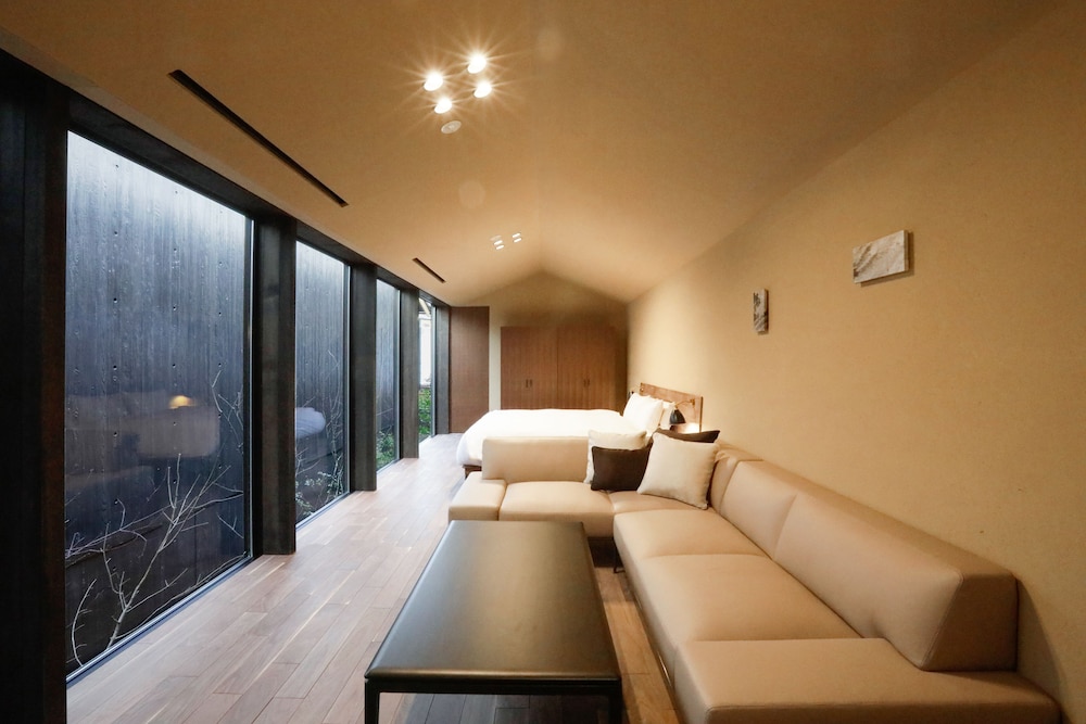 luxury hotel sowaka