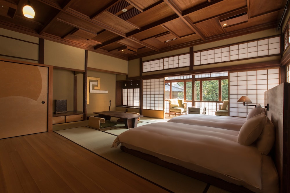 luxury hotel sowaka