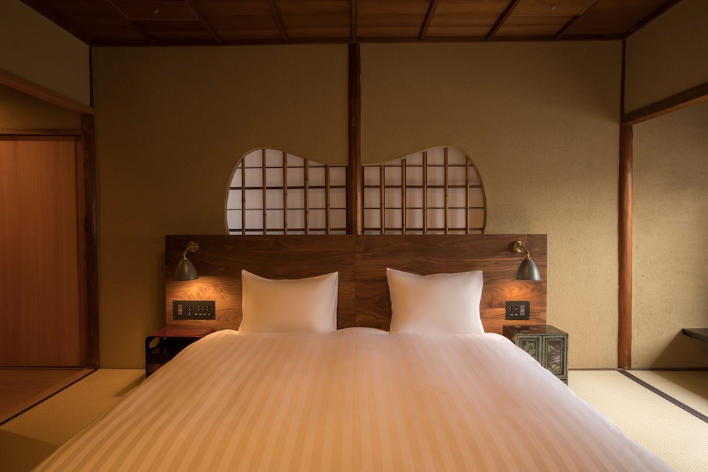 luxury hotel sowaka
