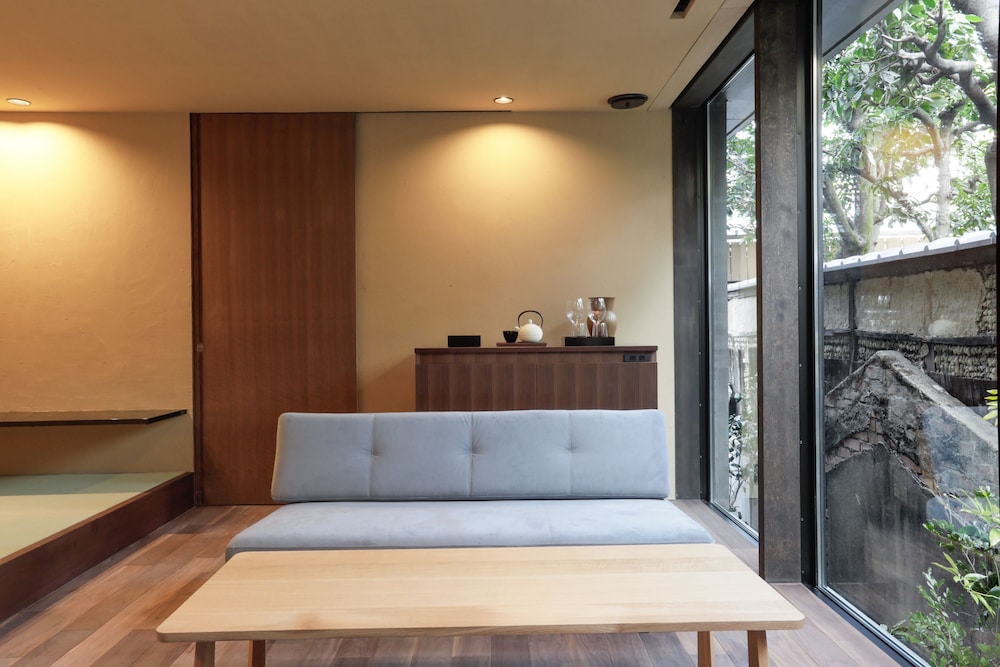luxury hotel sowaka
