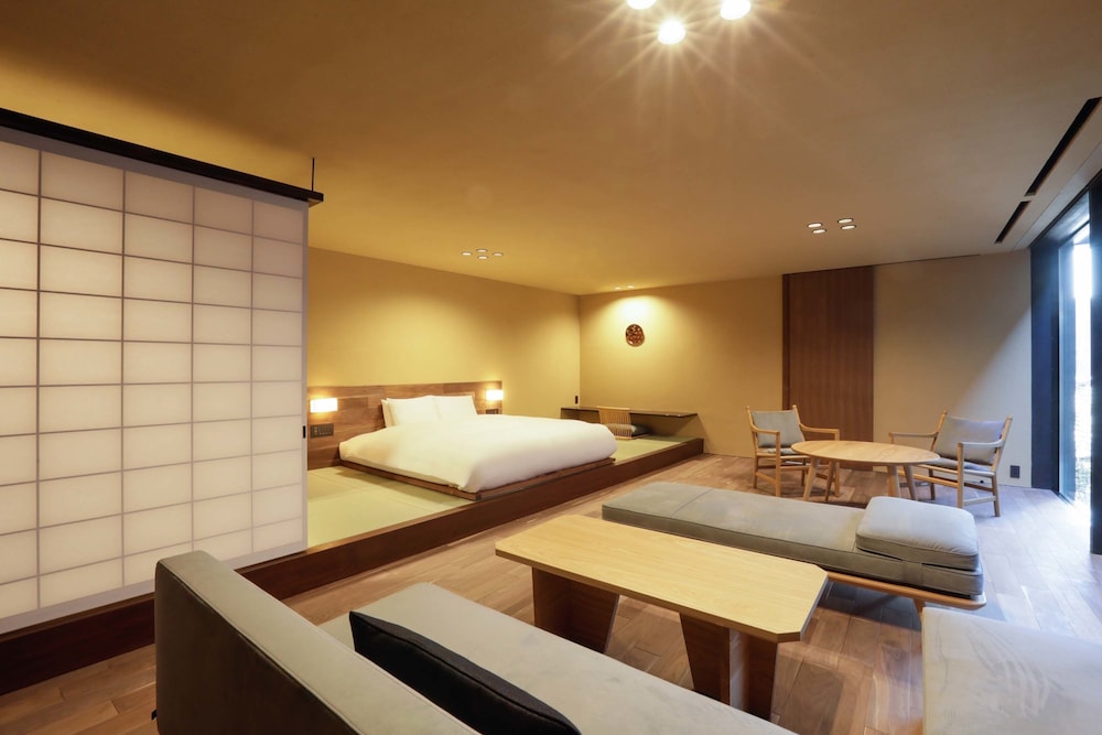 luxury hotel sowaka