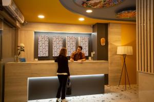 casual colours barcelona hotel