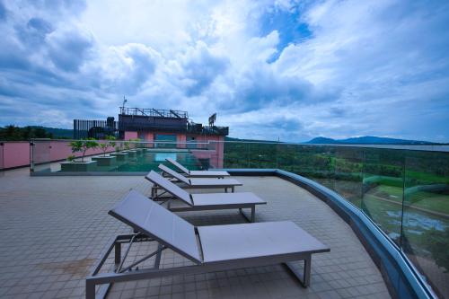 hotel pushpak grande