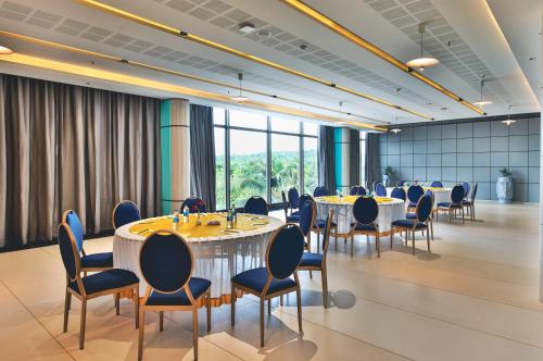 hotel pushpak grande