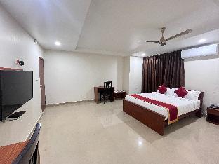 Royal Flora Koramangala,Diary Circle>>Bengaluru,3 star