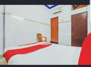 metro lodge charminar