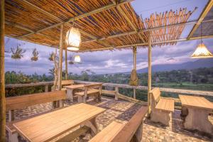 pondok nyoman