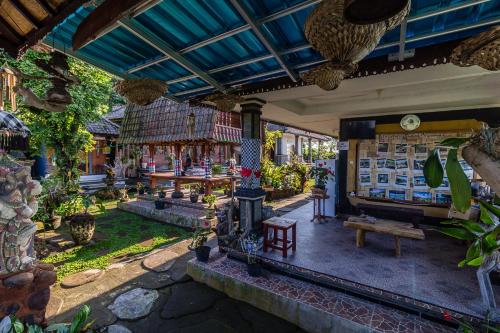 pondok nyoman