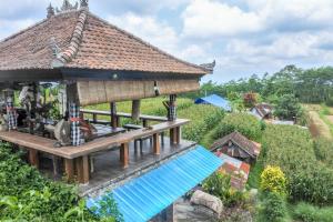 pondok nyoman