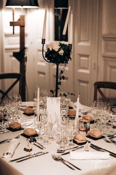 la domitia maison dhotes spa and sauna