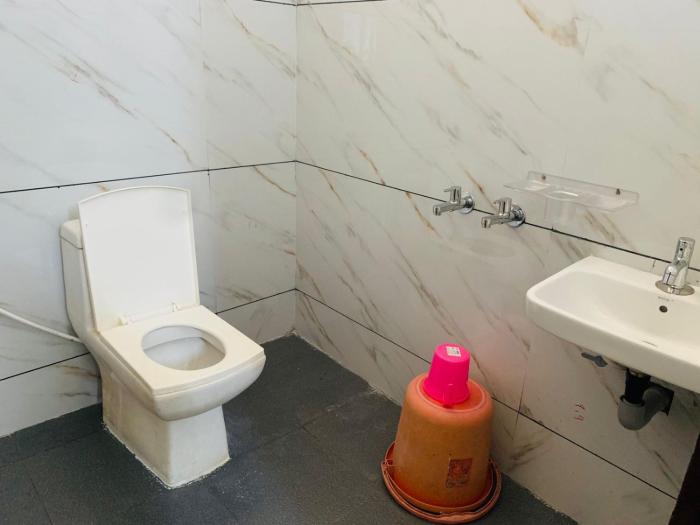 hasiru comforts and restaurant