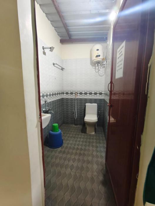 hasiru comforts and restaurant