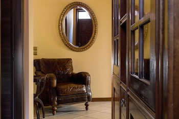 moraitis mansion